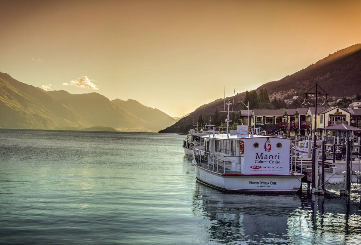 Hunting gold in New Zealand..almost :) my best ever new year eve in Queenstown!